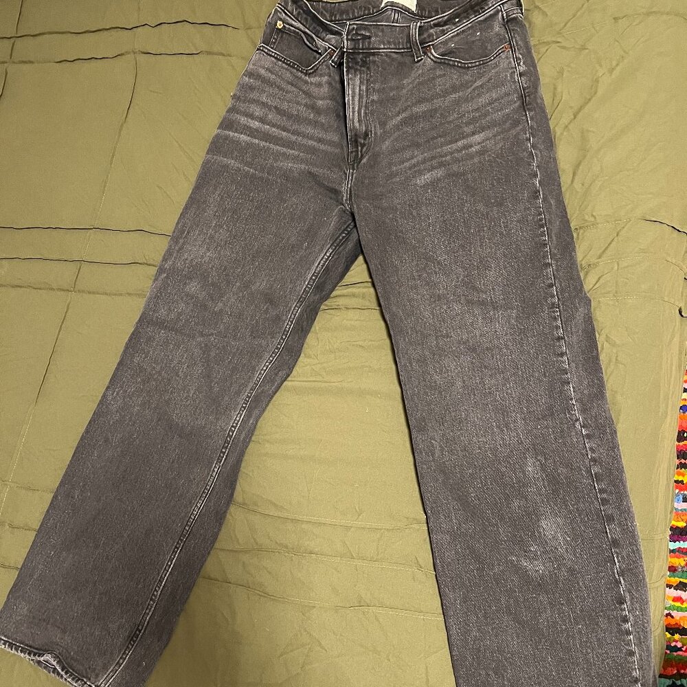 Grey Jeans (90s Relaxed Jean High Rise): Abercrombie & Fitch Size 31